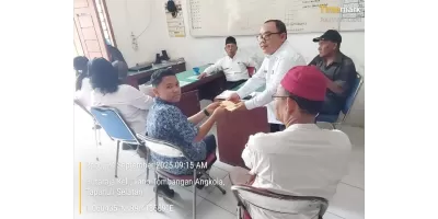 Pemberian Hadiah Lomba Baca Puisi Sekabupaten Tapanuli Selatan Atas Nama YOBEL