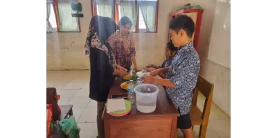 Senin Kegiatan Upacara Bendera